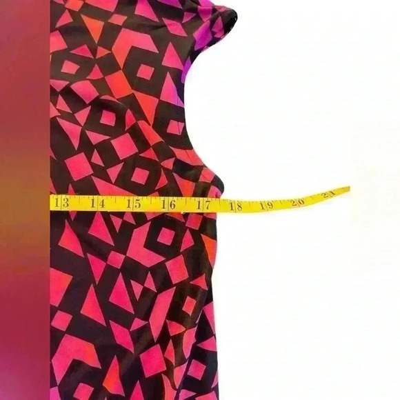 Worthington Set of 2 Sleeveless Blouses Size Medium Back Zip Office Career - Picture 12 of 13